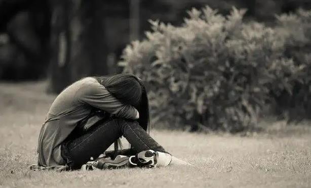 女生失戀后怎樣說暖心的話？走出失戀的方法？