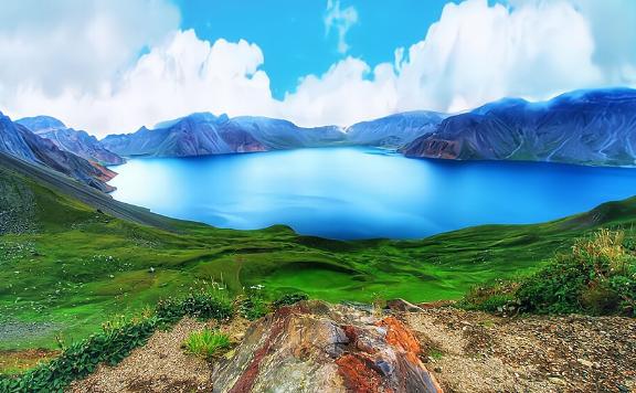長白山有哪些著名風景？長白山被稱為什么山